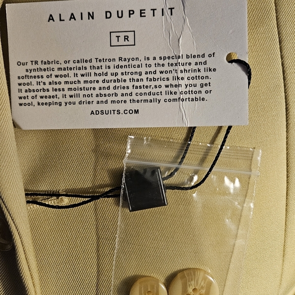 Elegant Men's 3-Piece Suit